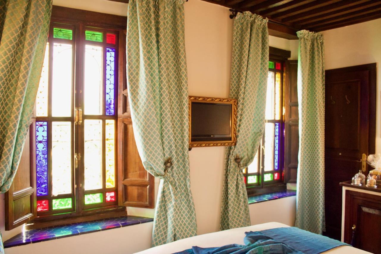 Riad Le Calife Fes Exterior photo